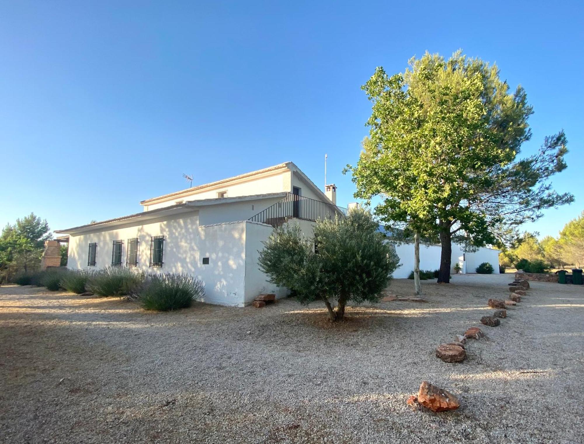 Gran Casa, Lagunas De Ruidera, Bbq, Porche, Chimenea Casa de vacances *