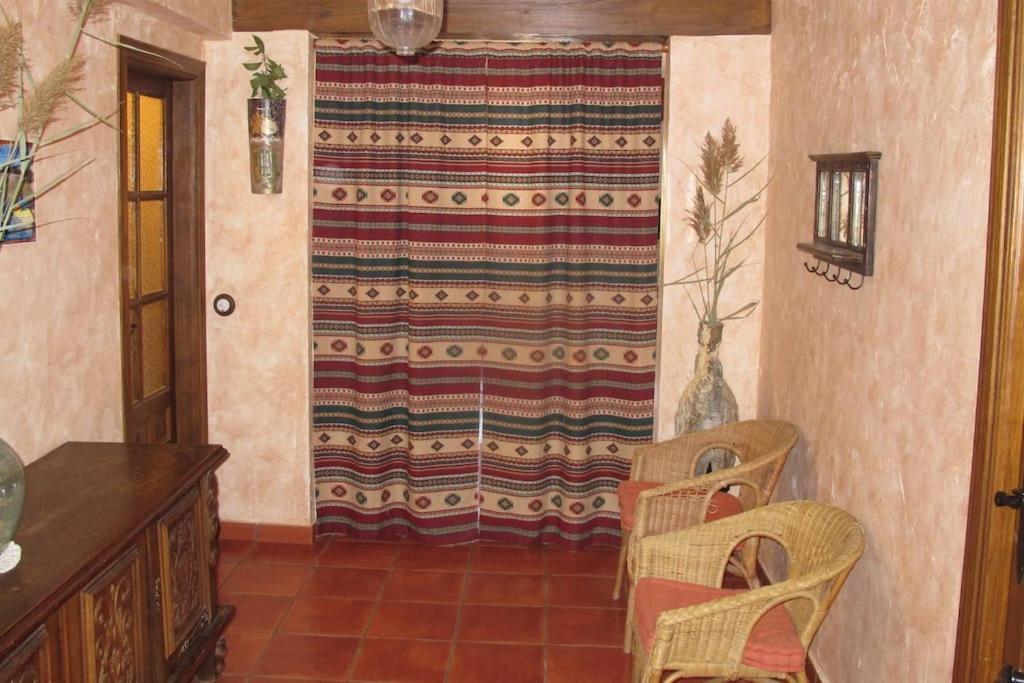 Gran Casa, Lagunas De Ruidera, Bbq, Porche, Chimenea Casa de vacances